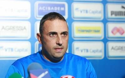 Фанаты раздели нового главного тренера "Левски"